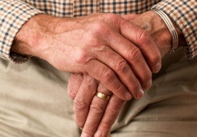 Familienangehörige in sichere Hände begeben